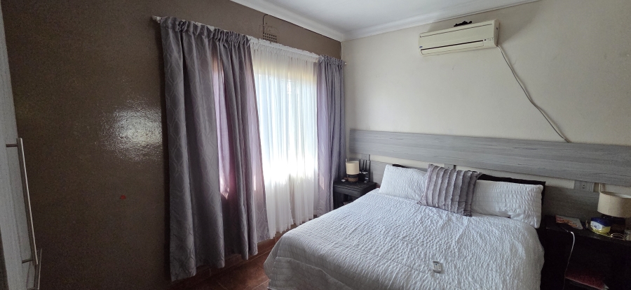 3 Bedroom Property for Sale in Beaconsfield Northern Cape